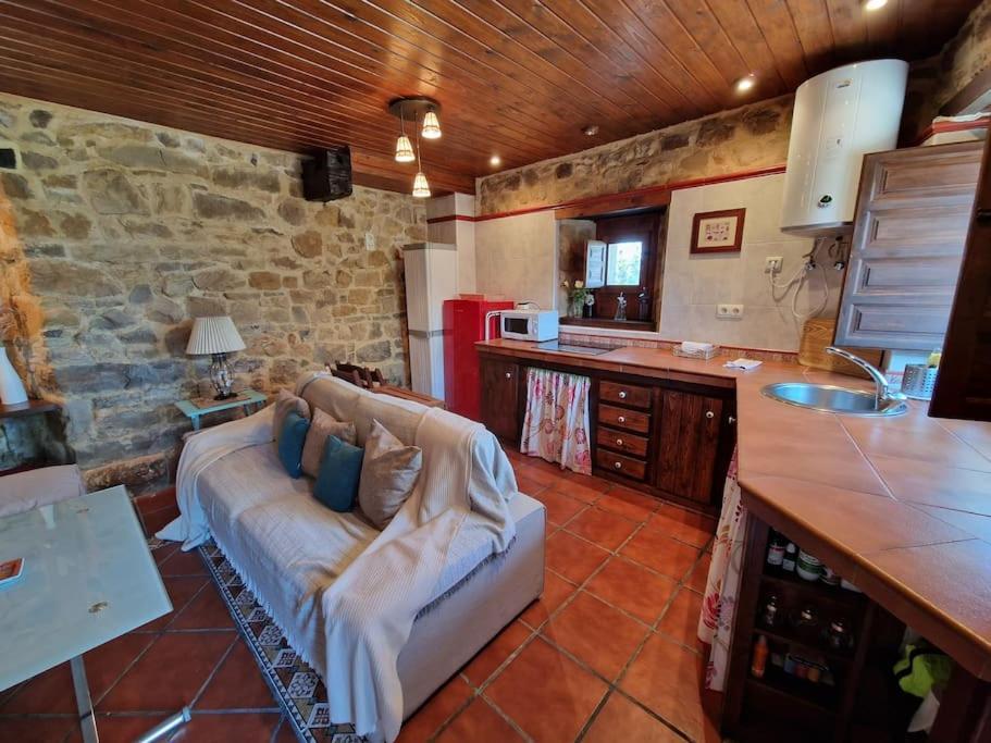 14A04 Casa De Piedra Colunga Villa Bagian luar foto